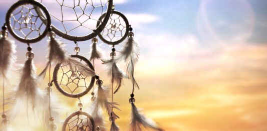 Dreaming of a Deceased Relative: 7 Meanings You Must Know dreaming of a deceased relative