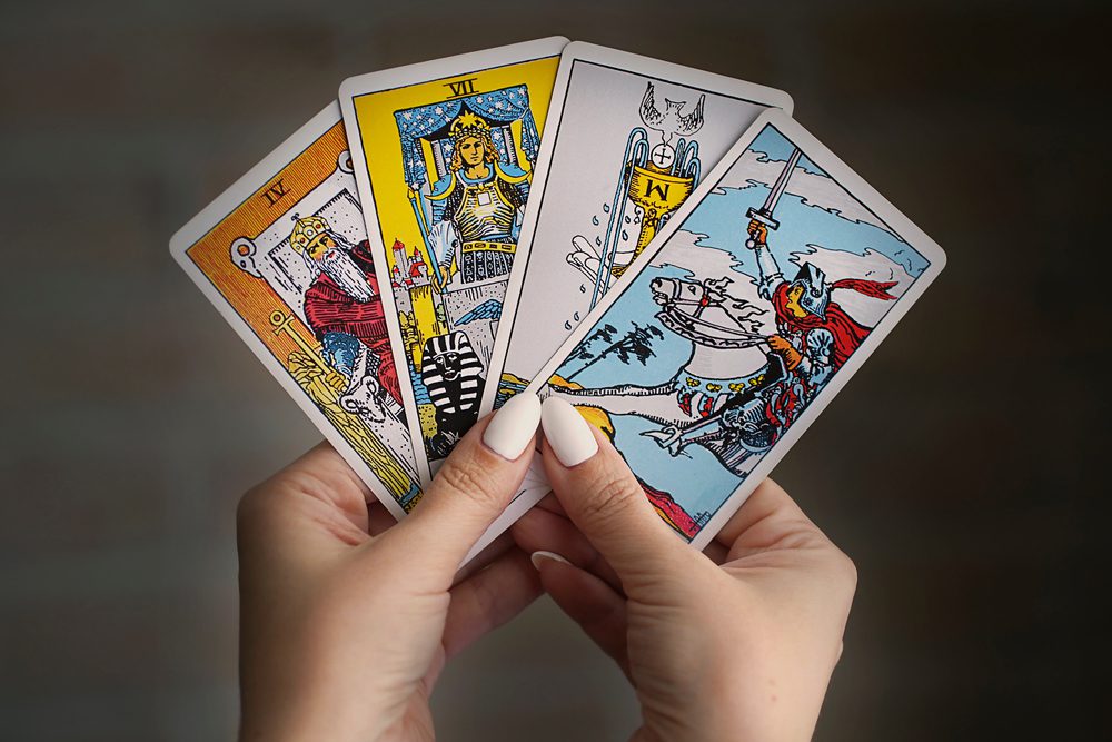 tarot cards zodiac sign